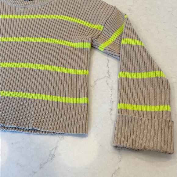 Evereve Emma Crew Stripe Pullover Size Large - Picture 5 of 9